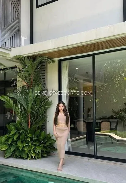 Bendigo escorts Nadia — 4