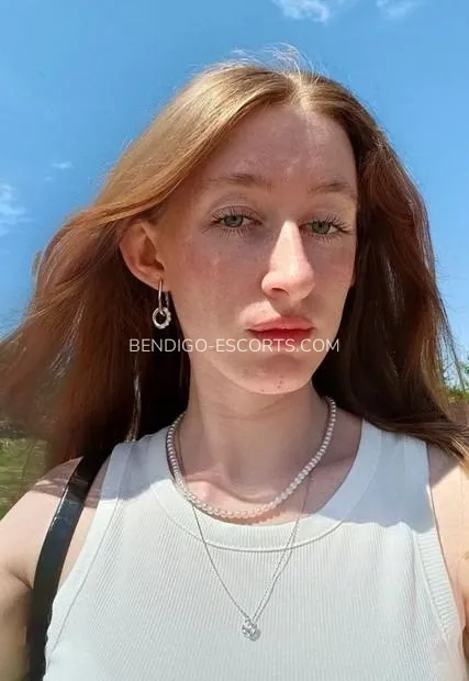 Bendigo escorts Malin — 2