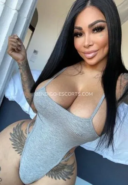 Bendigo escorts Miranda — 4