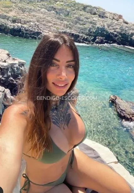 Bendigo escorts Cadence — 3