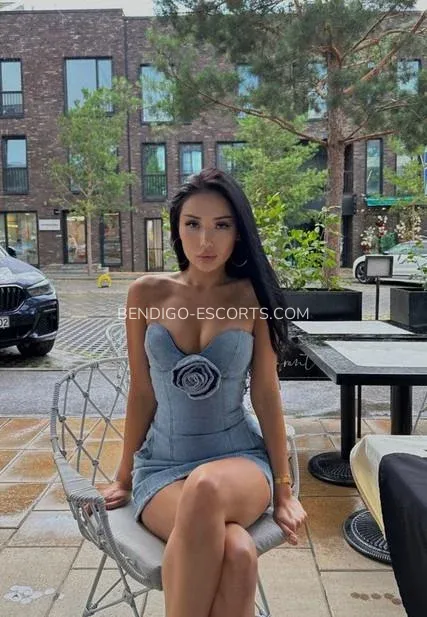 Bendigo escorts Julia — 9