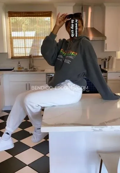 Bendigo escorts Margareta — 3