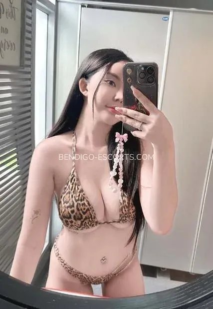 Bendigo escorts Autumn — 6