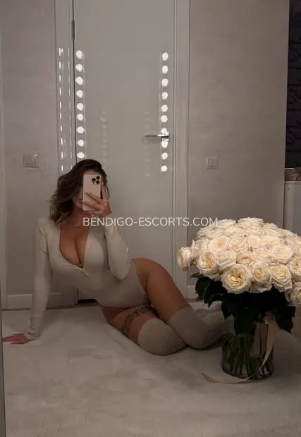 Bendigo escorts Evelyn — 2