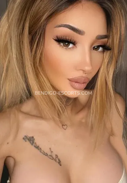 Bendigo escorts Britt — 4