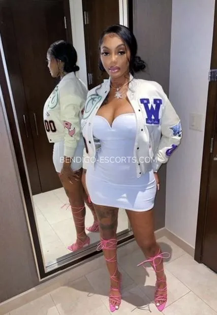 Bendigo escorts Ella — 2