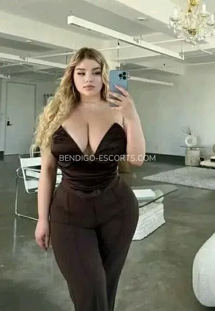 Bendigo escorts Charlotte — 3