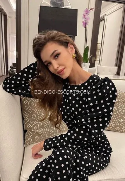 Bendigo escorts Cristina — 10