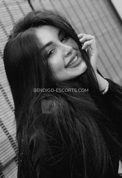 Bendigo escorts Esmeralda — 2