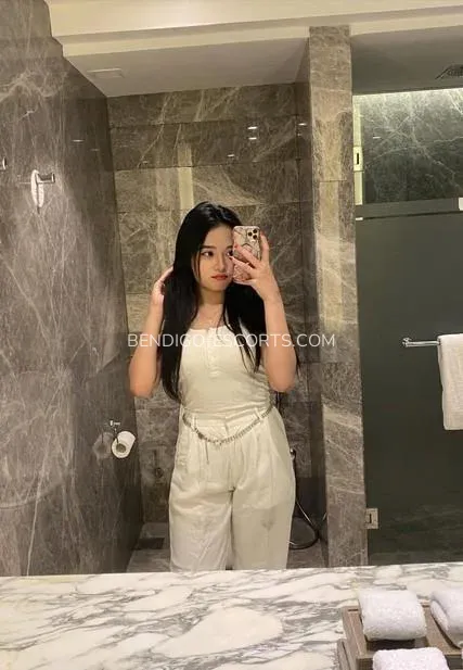 Bendigo escorts Sofia — 1