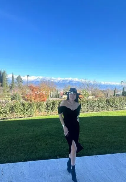 Bendigo escorts Rut — 5