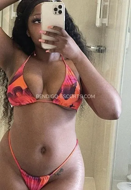 Bendigo escorts Constanza — 2