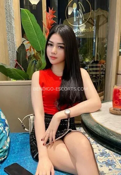 Bendigo escorts Ella — 1