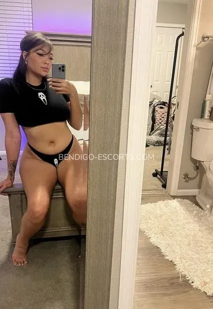 Bendigo escorts Isabelle — 1