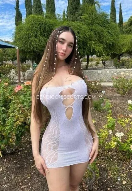 Bendigo escorts Alana — 1