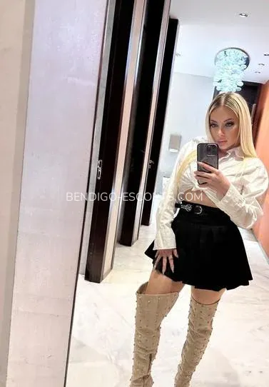Bendigo escorts Zoey — 1
