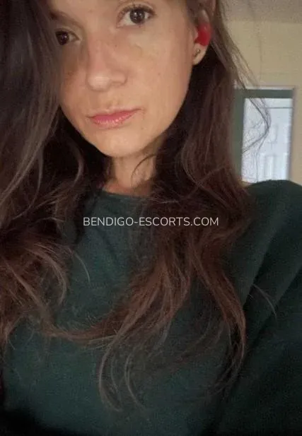 Bendigo escorts Ellie — 1
