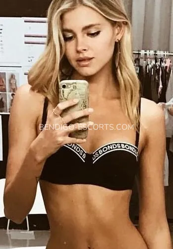 Bendigo escorts Louise