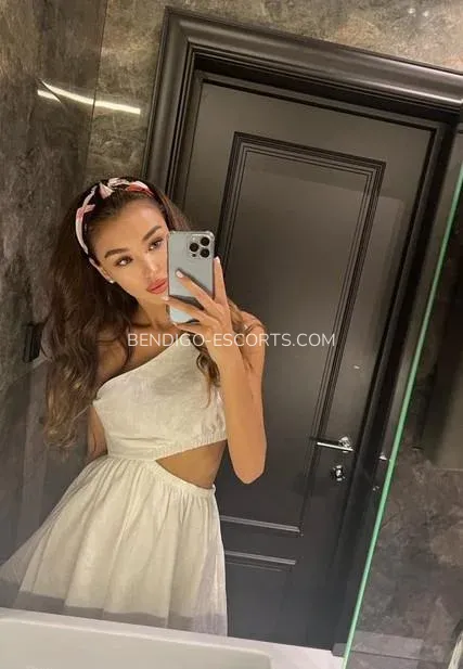 Bendigo escorts Cristina — 4
