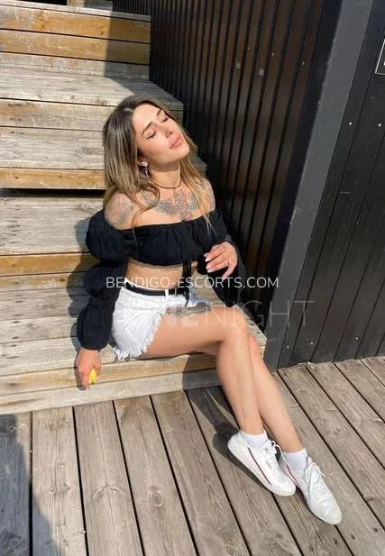 Bendigo escorts Miranda — 8