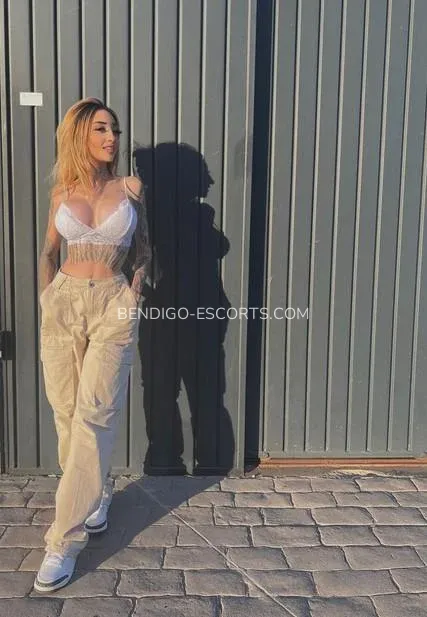 Bendigo escorts Britt — 1