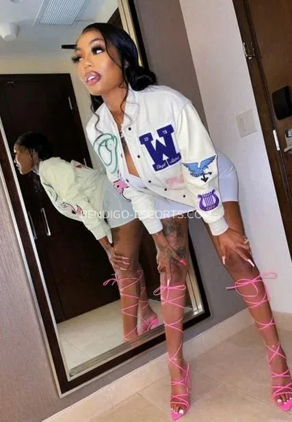 Bendigo escorts Ella — 1