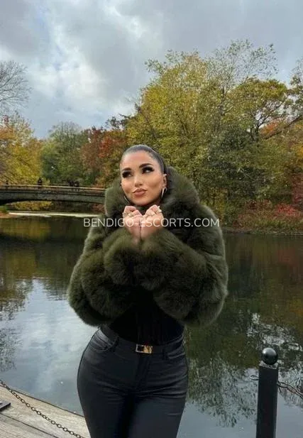 Bendigo escorts Charlotta — 5