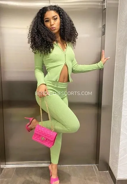 Bendigo escorts Malin