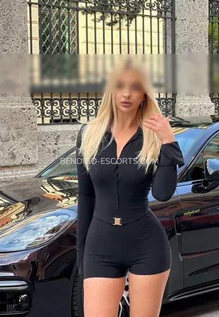 Bendigo escorts Courtney — 8