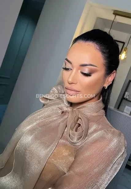 Bendigo escorts Astrid — 3