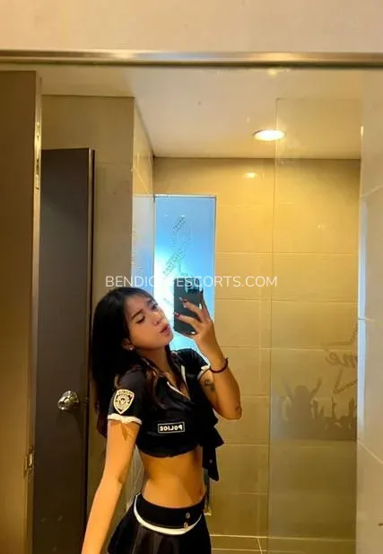 Bendigo escorts Evelyn — 1