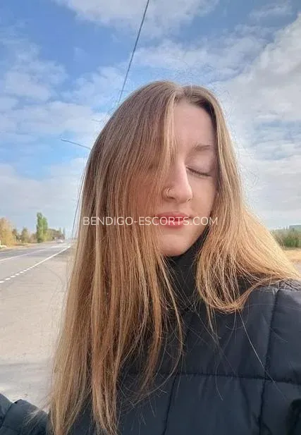 Bendigo escorts Malin — 1