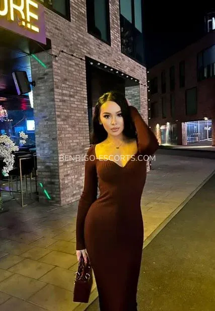 Bendigo escorts Pia — 5