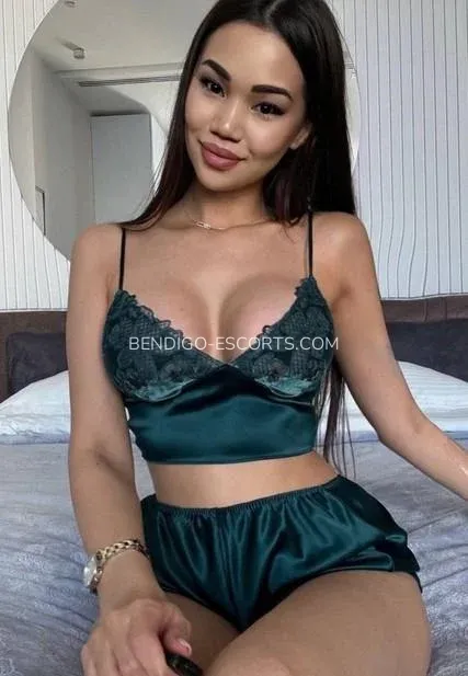 Bendigo escorts Sophie — 6