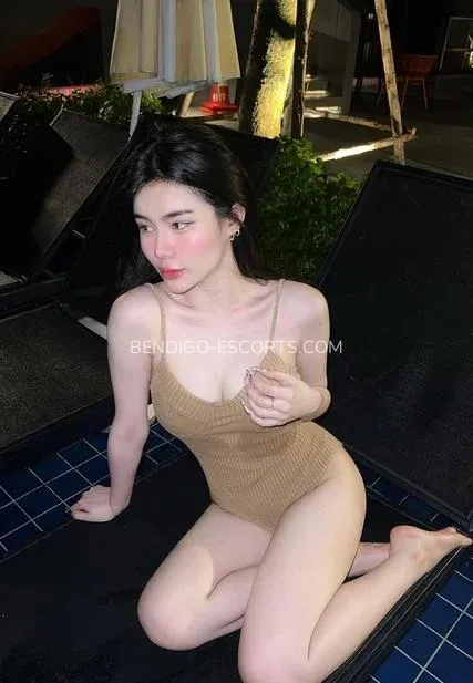 Bendigo escorts Cassidy — 5