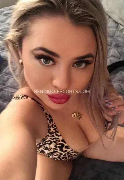 Bendigo escorts Lovisa — 1