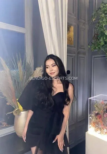 Bendigo escorts Nieves — 3