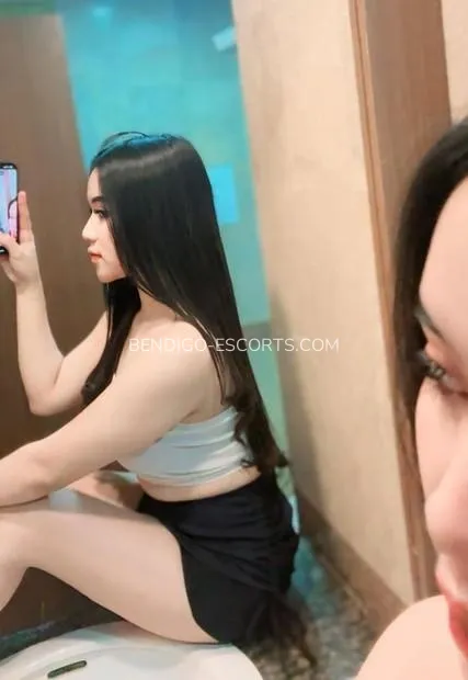 Bendigo escorts pia