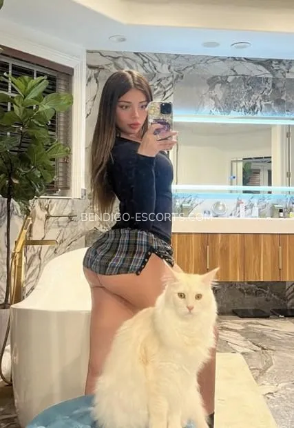 Escort djevojka Ulla - Bendigo