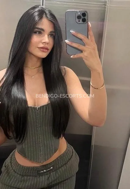 Bendigo escorts Amber — 2