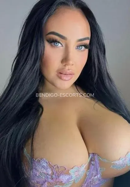 Bendigo escorts Selena — 1