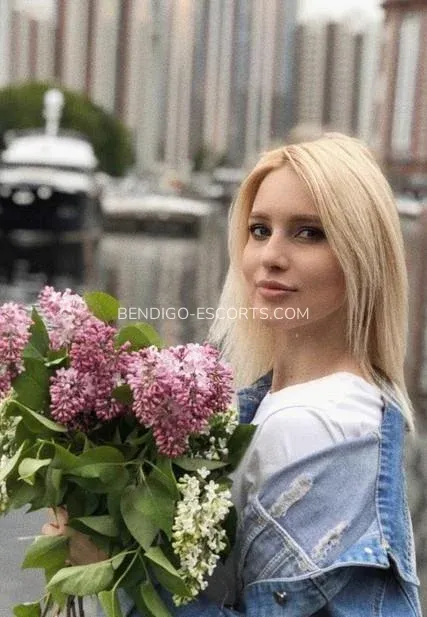 Bendigo escorts Emilia — 6