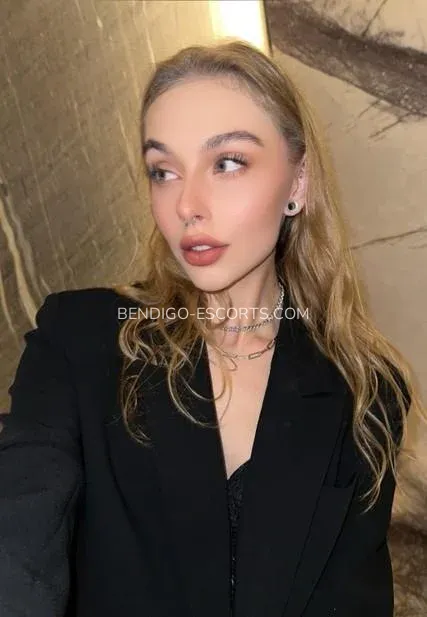 Bendigo escorts Summer — 8