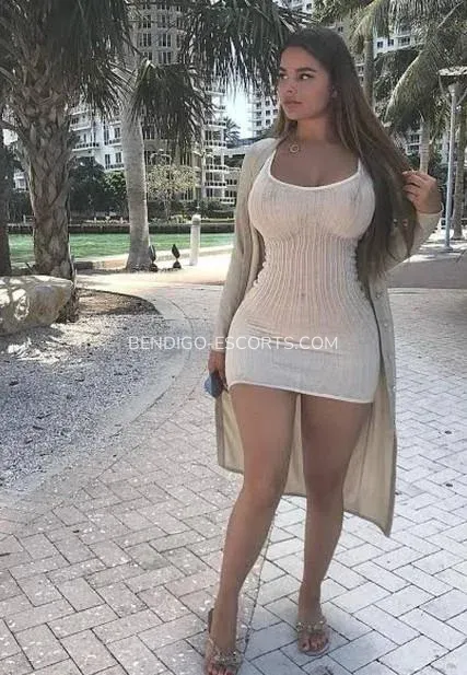 Bendigo escorts Lovisa — 3