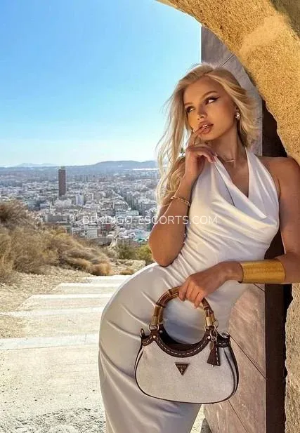 Bendigo escorts Cheyenne — 1