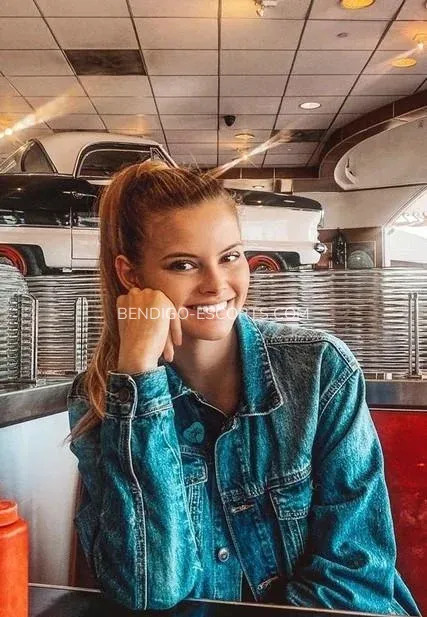 Bendigo escorts Louise — 7