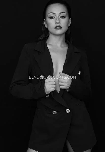 Bendigo escorts Sofie — 1
