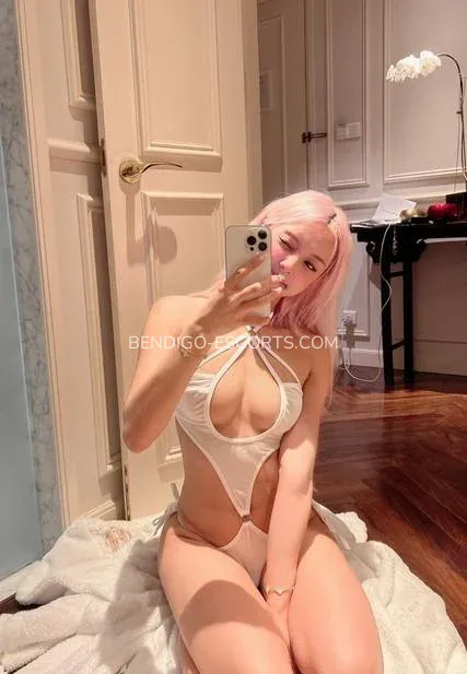 Bendigo escorts Ulla — 4
