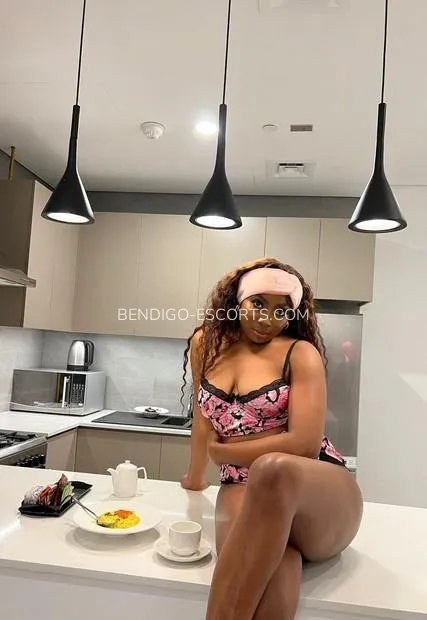 Bendigo escorts Camilla — 2