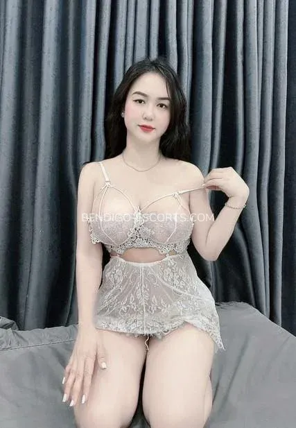 Bendigo escorts Amy — 4